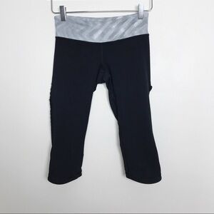 Lululemon Run: Fast and Free Black/Grey Crop Sz 4